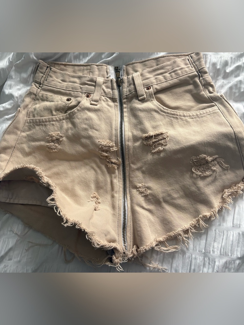 Levi Beige Distressed High-Waist Zip-Front Women’s Shorts